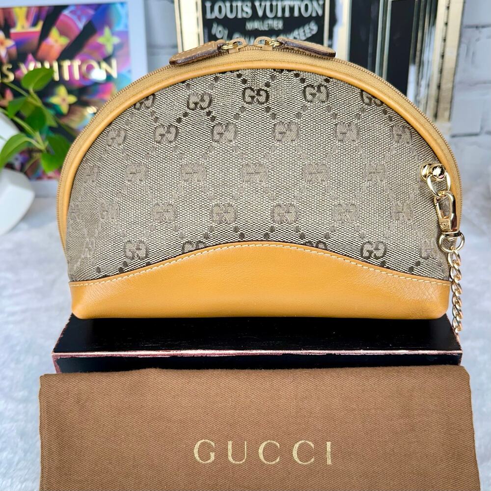 Gucci GG canvas and leather cosmetic pouch crossbody bag Vintage beauty!